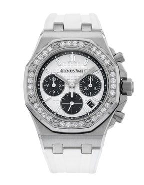 Browse our selection of automatic watches from prestigious brands such as Blancpain, Bell & Ross, Breitling and Rolex.